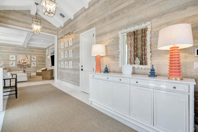 106 Micco Circle, Jupiter, FL 33458