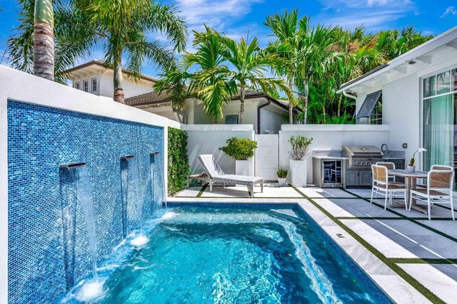 106 Micco Circle, Jupiter, FL 33458