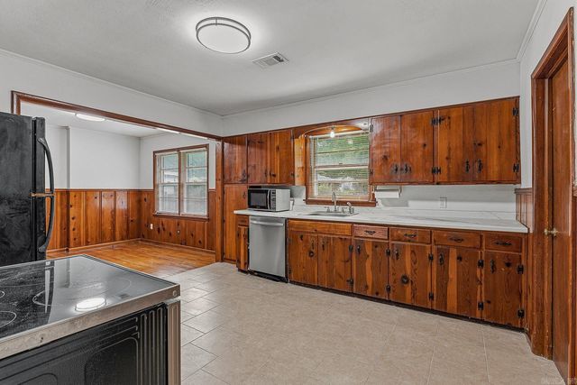 1602 Frierson, Jonesboro, AR 72401