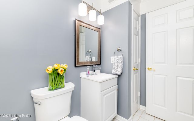 1502 Eastbridge Ct, Louisville, KY 40223