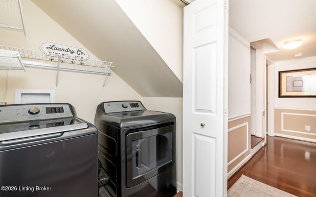 1502 Eastbridge Ct, Louisville, KY 40223