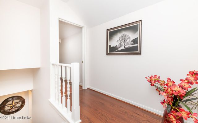 1502 Eastbridge Ct, Louisville, KY 40223