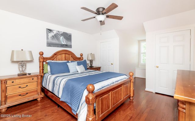 1502 Eastbridge Ct, Louisville, KY 40223