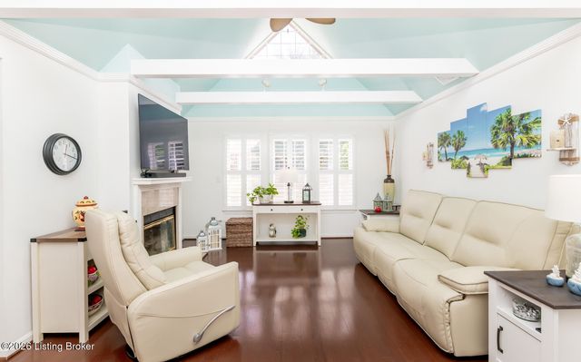 1502 Eastbridge Ct, Louisville, KY 40223