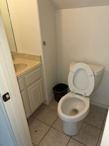 404 West 24th Street, Bryan, TX 77803