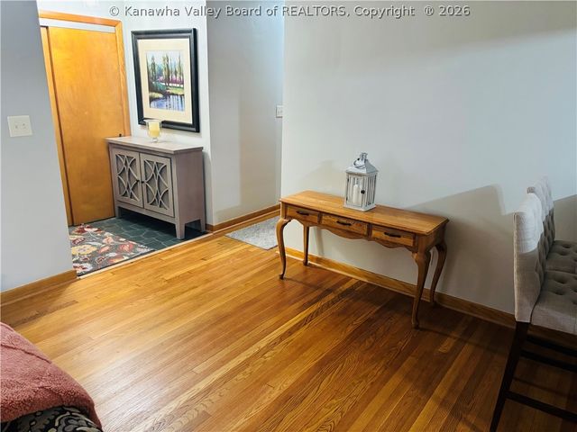 902 Wilkie Drive, Charleston, WV 25314