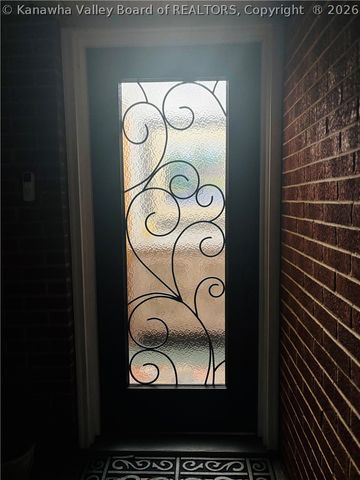 902 Wilkie Drive, Charleston, WV 25314