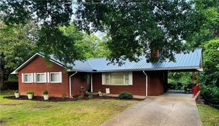 902 Wilkie Drive, Charleston, WV 25314