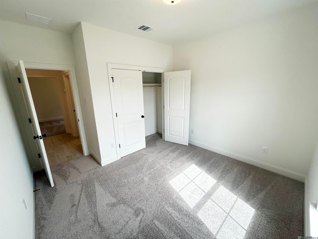 18843 Corlis Green Dr, Zachary, LA 70791