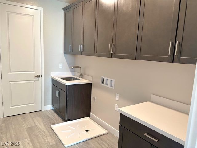 8795 Spencer Garrett Street, Las Vegas, NV 89113