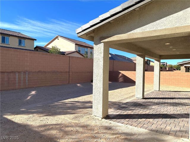 8795 Spencer Garrett Street, Las Vegas, NV 89113