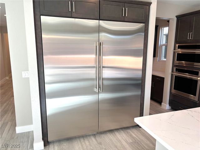 8795 Spencer Garrett Street, Las Vegas, NV 89113