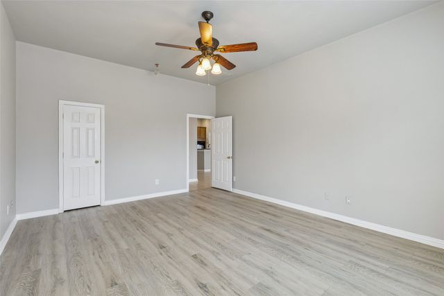 10804 Ashmont Lane, Fort Worth, TX 76244