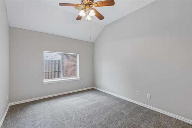 10804 Ashmont Lane, Fort Worth, TX 76244