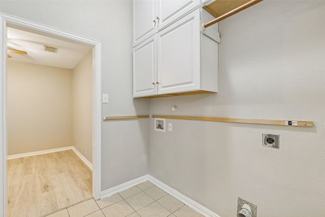 10804 Ashmont Lane, Fort Worth, TX 76244