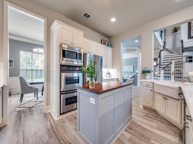 8012 Canterbury Terrace, Mckinney, TX 75072