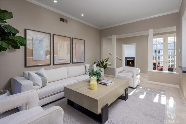 736 Harbor Island Drive, Newport Beach, CA 92660