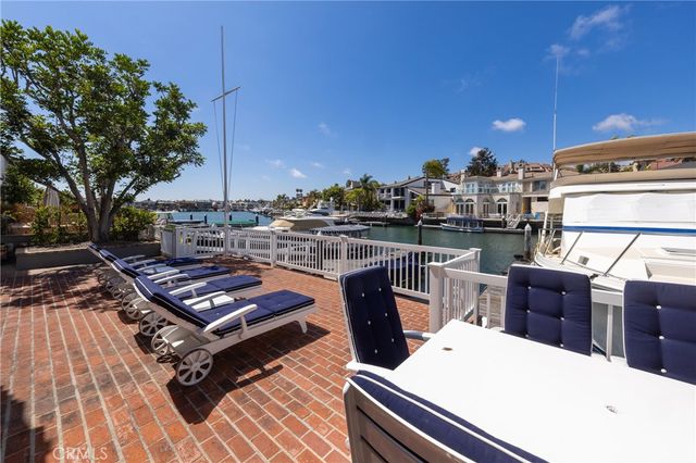 736 Harbor Island Drive, Newport Beach, CA 92660