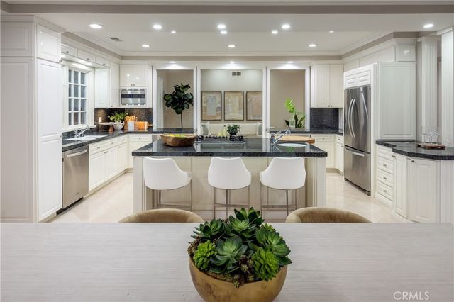 736 Harbor Island Drive, Newport Beach, CA 92660