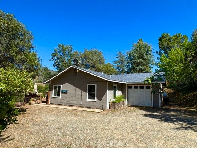 4973 State Highway 140, Mariposa, CA 95338