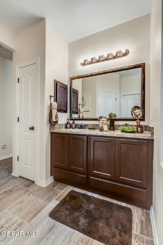 15245 Gauge Court, El Paso, TX 79938