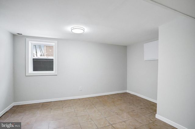 8124 GAVIN ST, Hyattsville, MD 20784