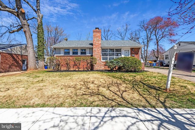 8124 GAVIN ST, Hyattsville, MD 20784