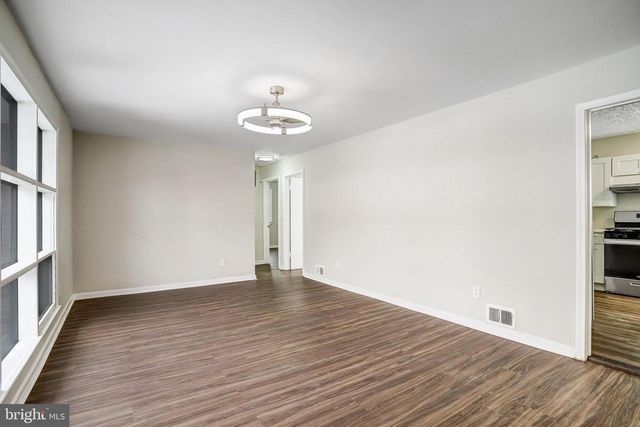 8124 GAVIN ST, Hyattsville, MD 20784