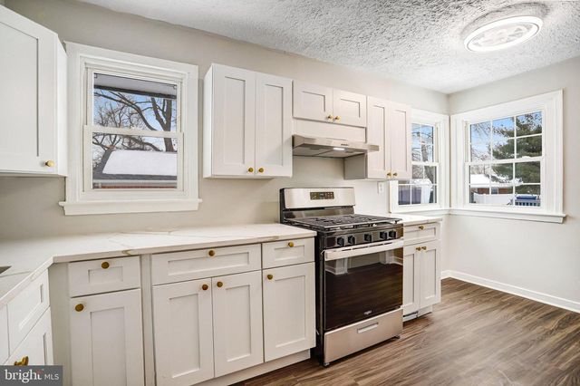 8124 GAVIN ST, Hyattsville, MD 20784