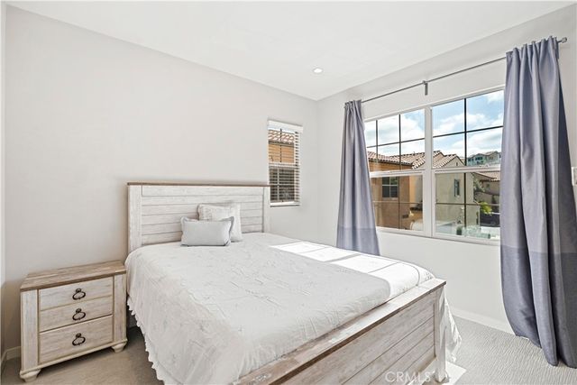 135 Messenger, Irvine, CA 92618