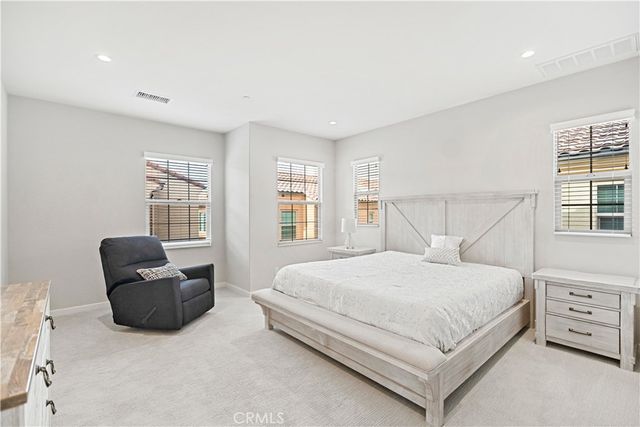 135 Messenger, Irvine, CA 92618