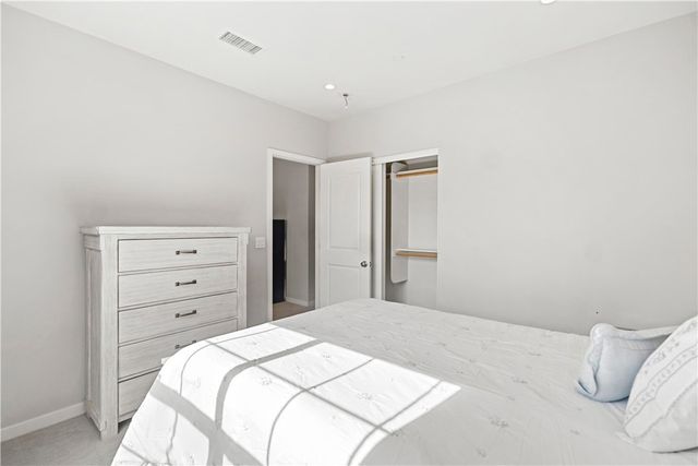 135 Messenger, Irvine, CA 92618