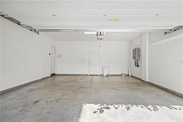 135 Messenger, Irvine, CA 92618