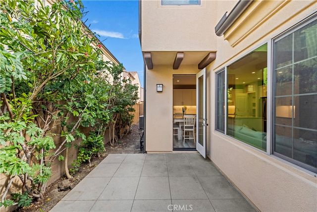 135 Messenger, Irvine, CA 92618