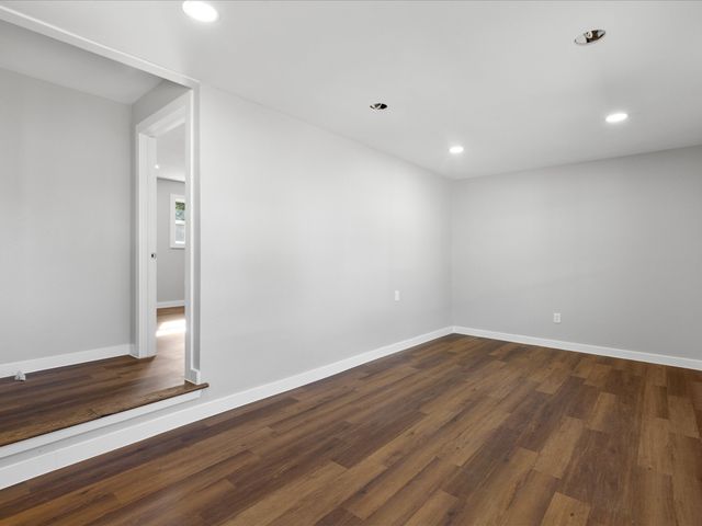 4908 Ensign Road, Ennis, TX 75119