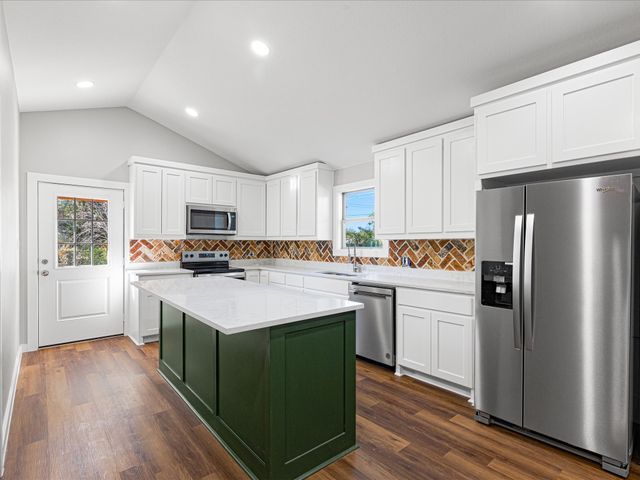 4908 Ensign Road, Ennis, TX 75119