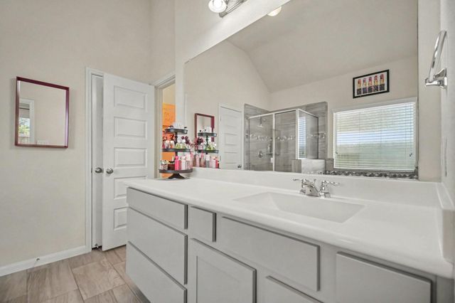 14219 Rim Side Trail, Houston, TX 77045