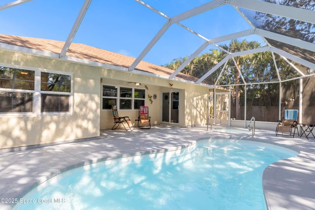 789 Vocelle Avenue N, Sebastian, FL 32958