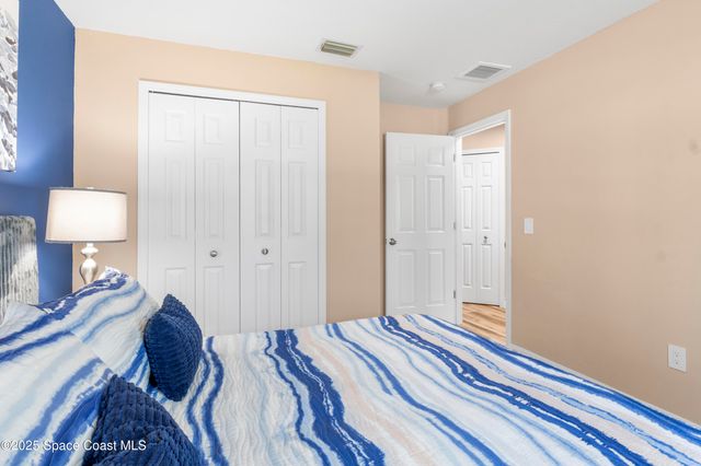 789 Vocelle Avenue N, Sebastian, FL 32958