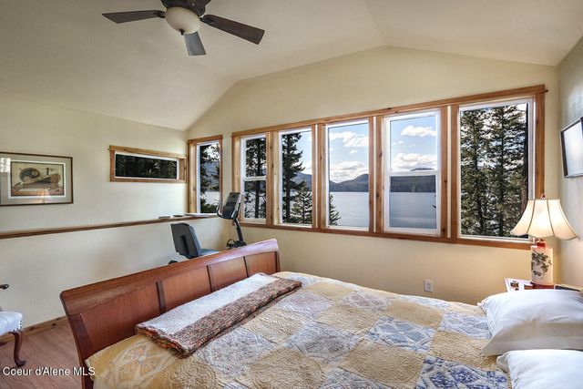 812 Pine Cove RD, Bayview, ID 83803