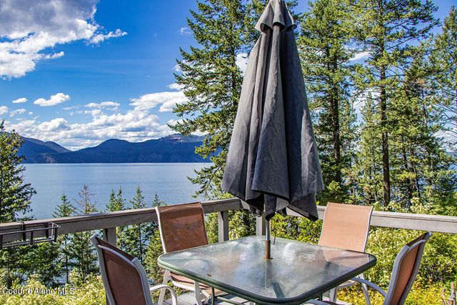 812 Pine Cove RD, Bayview, ID 83803