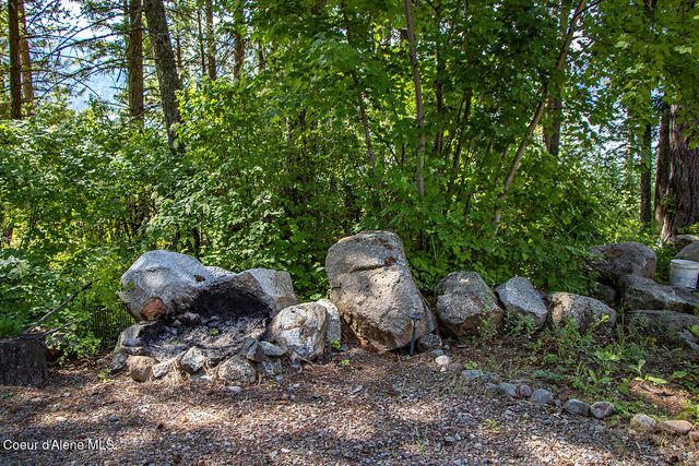 812 Pine Cove RD, Bayview, ID 83803