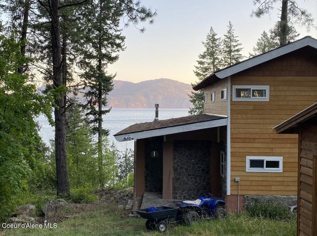 812 Pine Cove RD, Bayview, ID 83803
