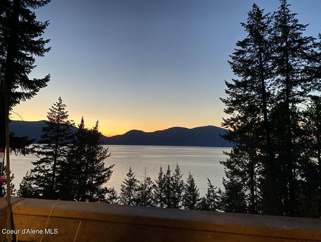 812 Pine Cove RD, Bayview, ID 83803