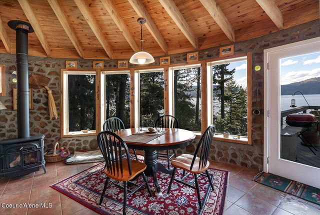 812 Pine Cove RD, Bayview, ID 83803