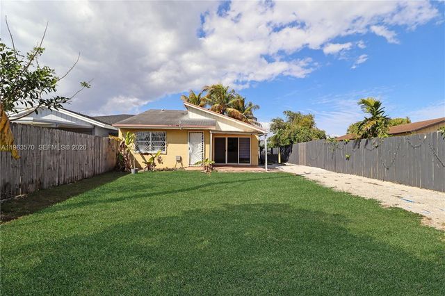 11324 SW 187th Ter, Miami, FL 33157