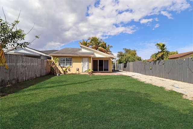 11324 SW 187th Ter, Miami, FL 33157