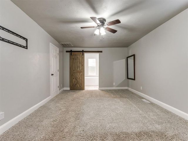 10508 Whitehaven Road, The Village, OK 73120