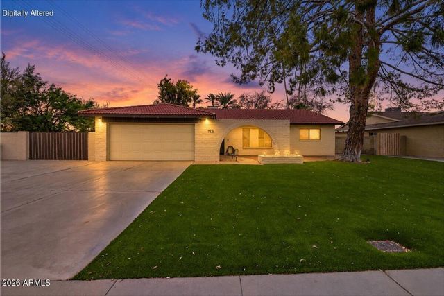 7526 S FOREST Avenue, Tempe, AZ 85283