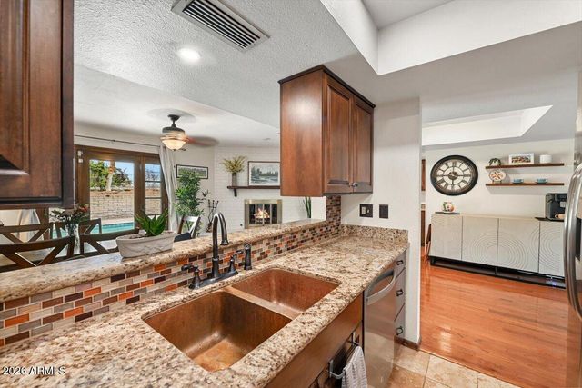 7526 S FOREST Avenue, Tempe, AZ 85283